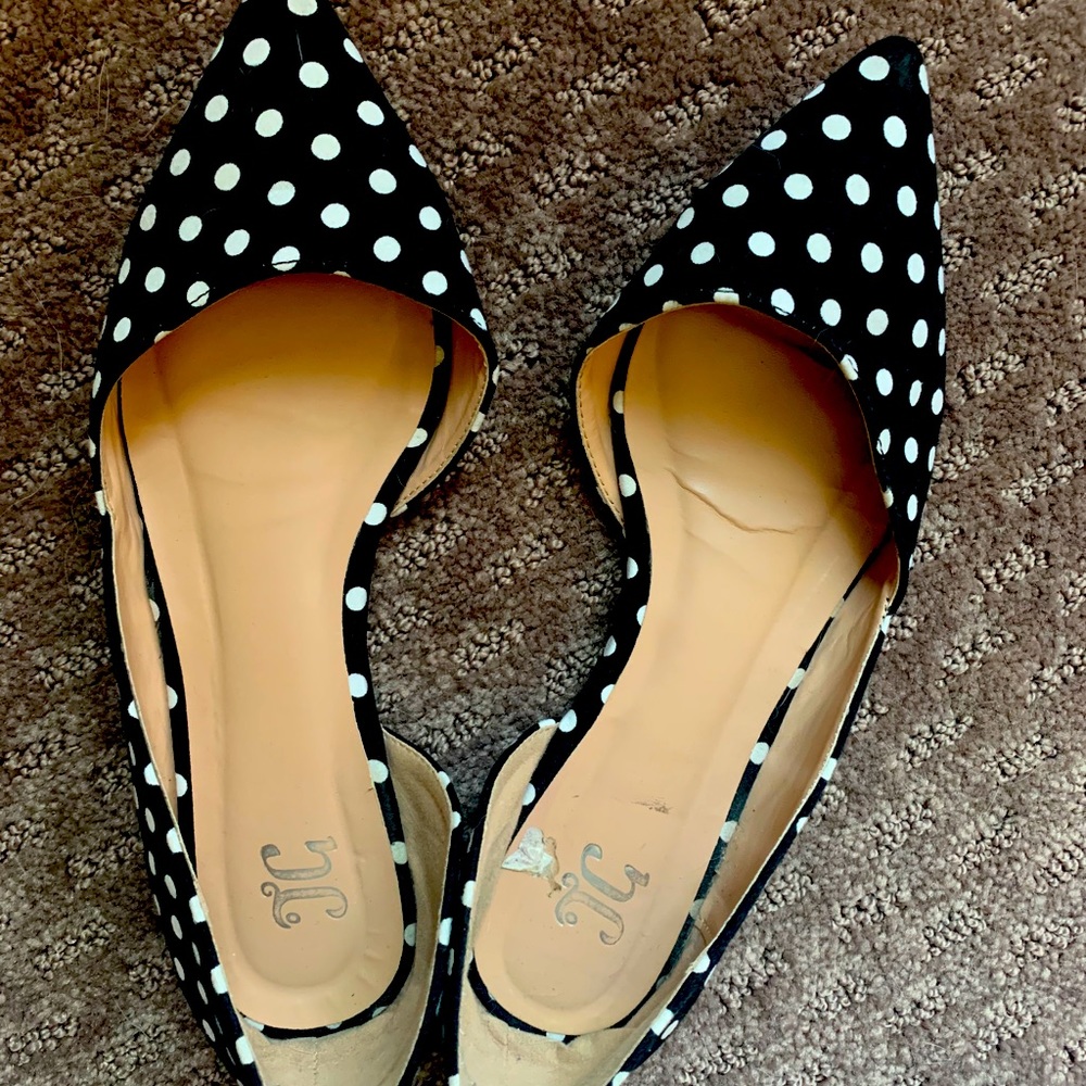 Polka dots flats